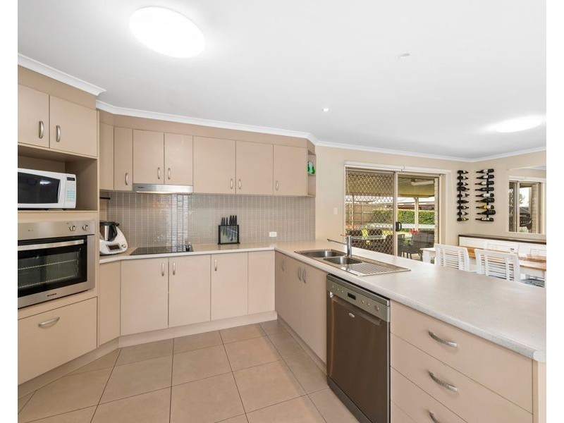 48 Whitman Street, Westbrook QLD 4350