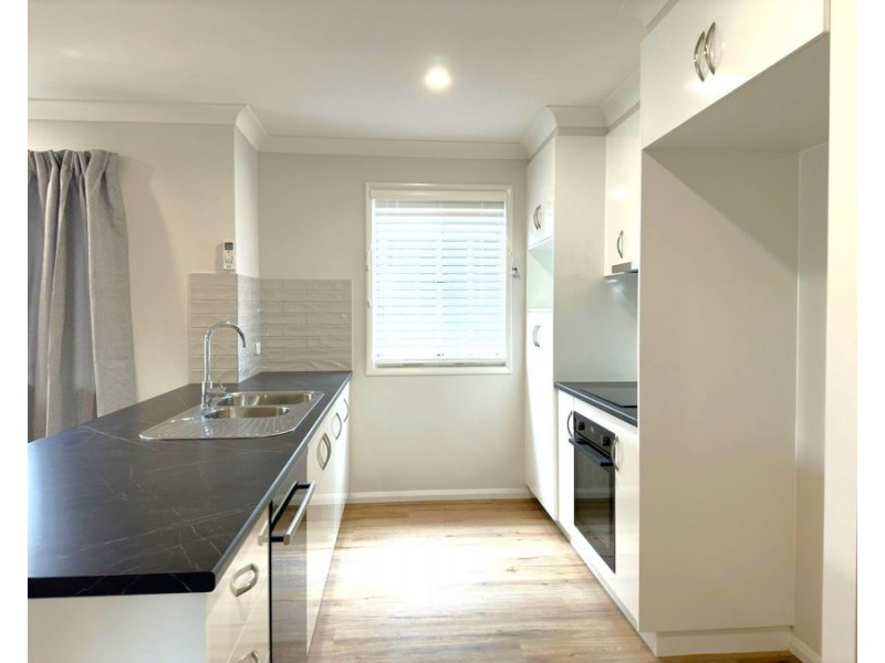 2/100 Polzin Road, Highfields QLD 4352
