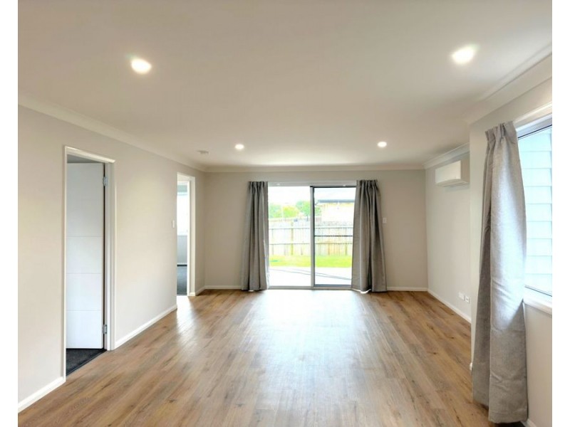 2/100 Polzin Road, Highfields QLD 4352