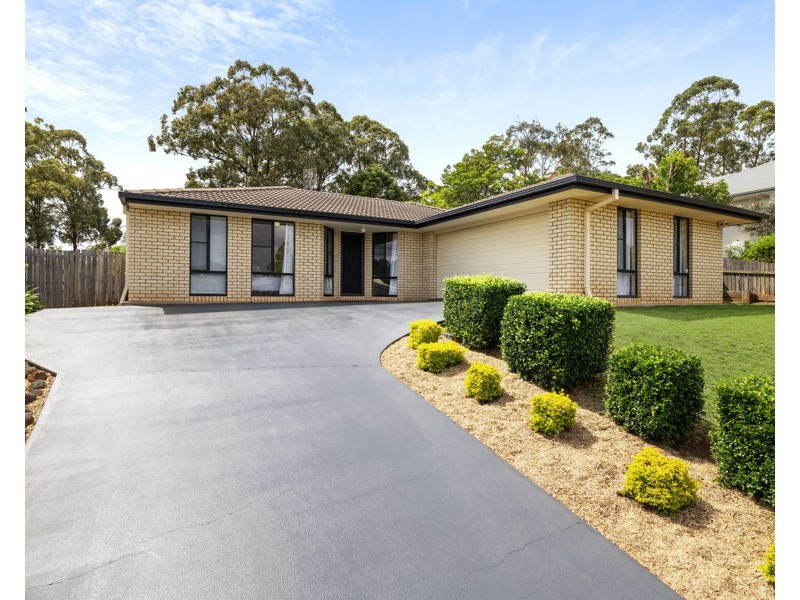 24 Willowburn Drive, Rockville QLD 4350