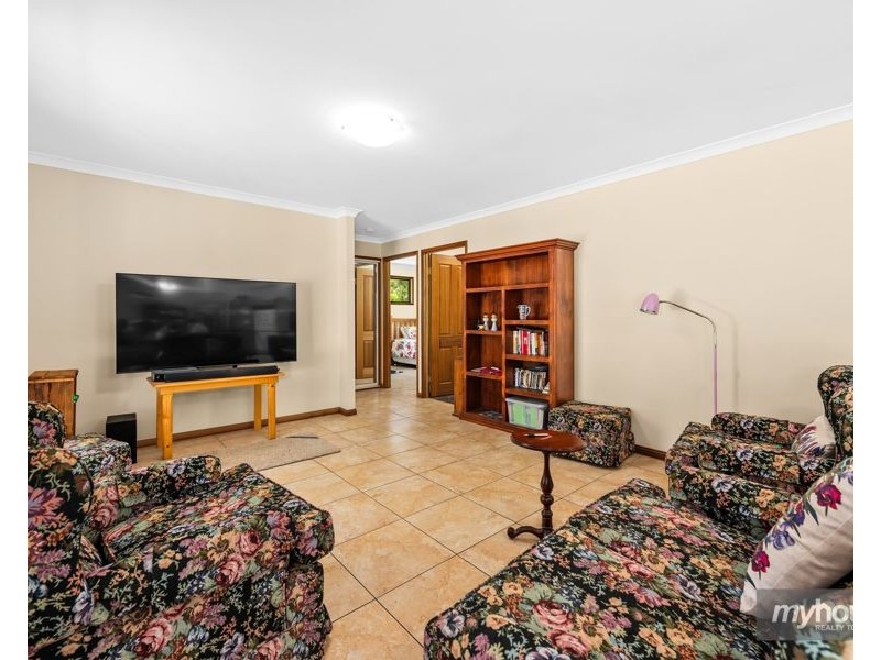 89 Castle Road, Cabarlah QLD 4352