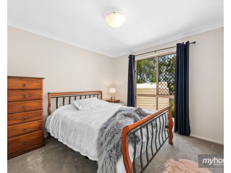 53 Sunset Drive, Glenvale QLD 4350