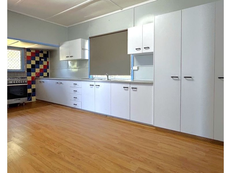 13 Perry Street, Harlaxton QLD 4350