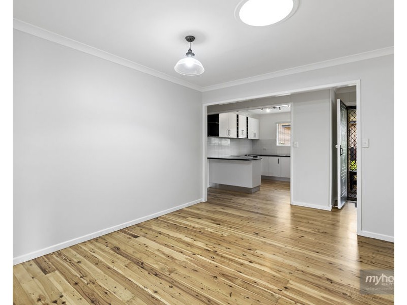 9 Chilla Street, Harristown QLD 4350