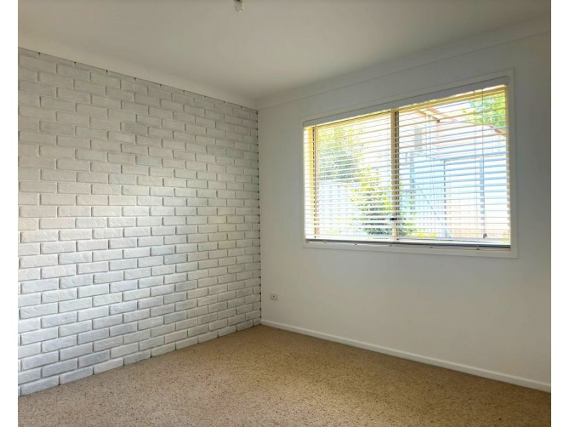 1/6 Mannuem Court, Rangeville QLD 4350