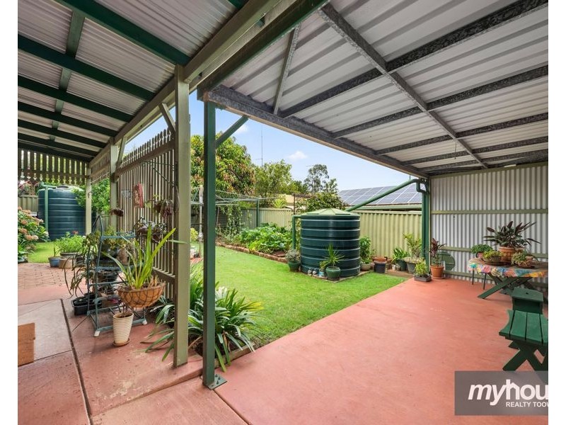 22 Hinkler Crescent, Wilsonton QLD 4350