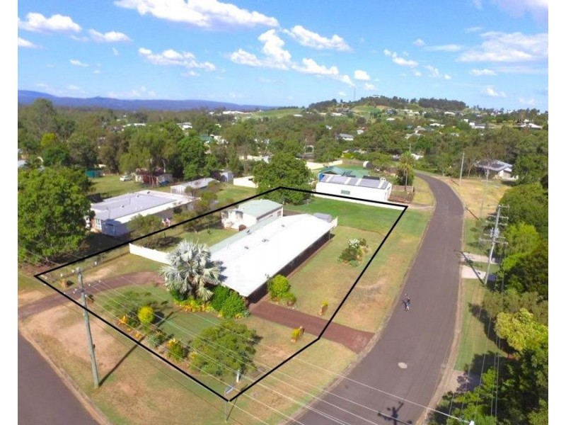 18 Stewart Street, Withcott QLD 4352