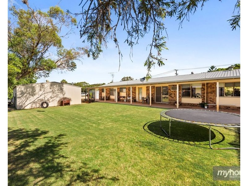 18 Stewart Street, Withcott QLD 4352