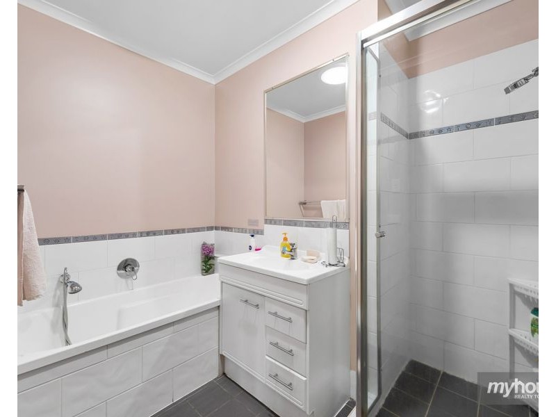 1/59 Hamilton Street, Newtown QLD 4350