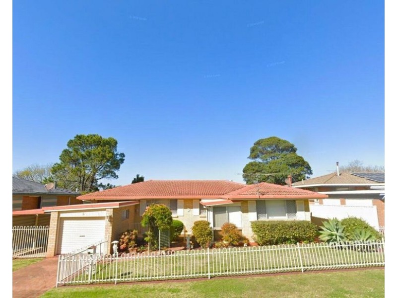 6 Trousdell Court, Rockville QLD 4350