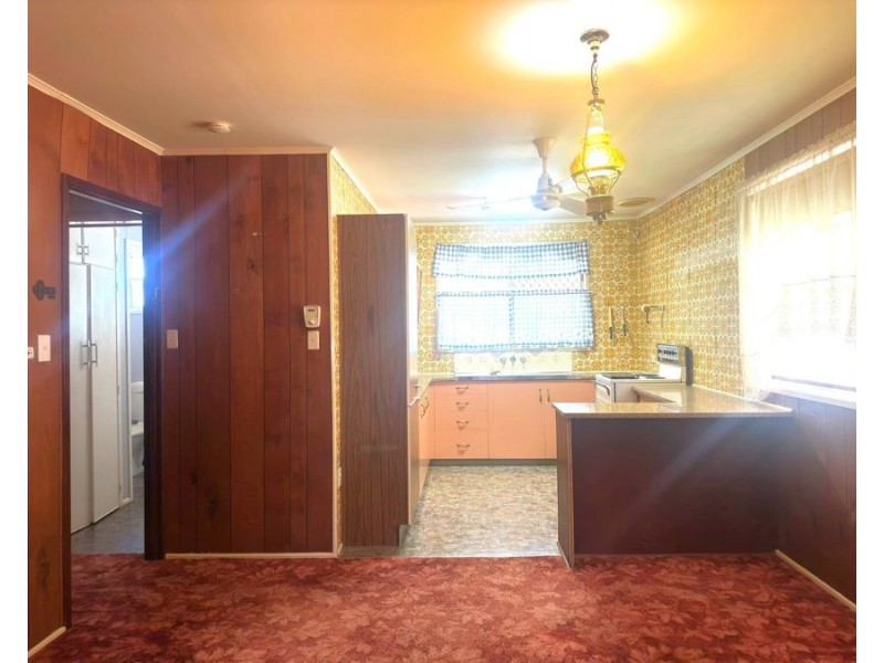 6 Trousdell Court, Rockville QLD 4350