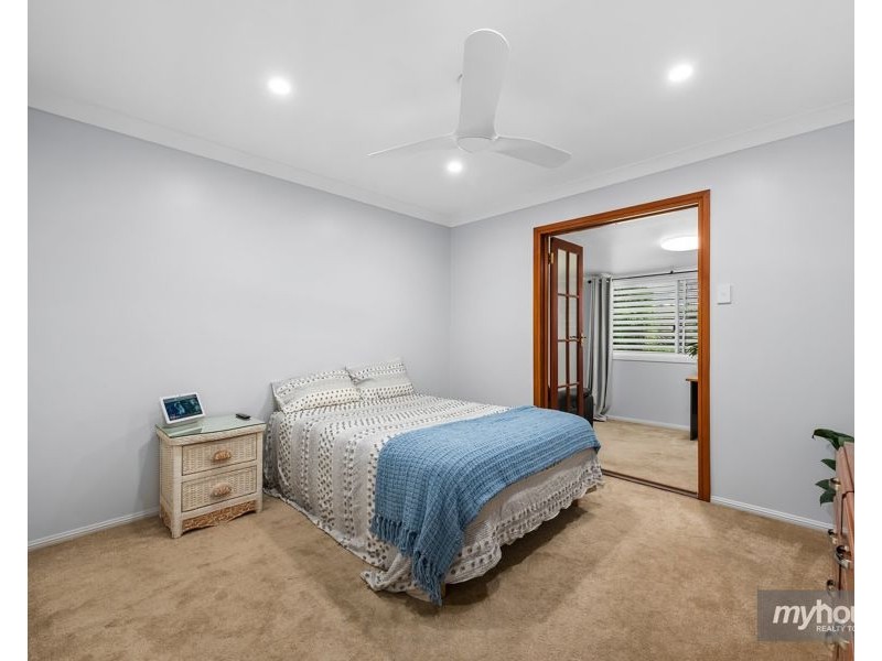 9 Sylvan Court, Glenvale QLD 4350