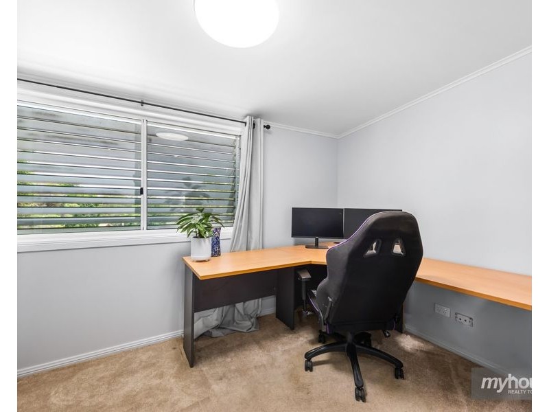 9 Sylvan Court, Glenvale QLD 4350