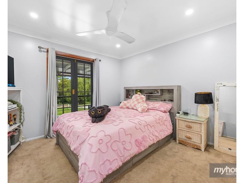 9 Sylvan Court, Glenvale QLD 4350