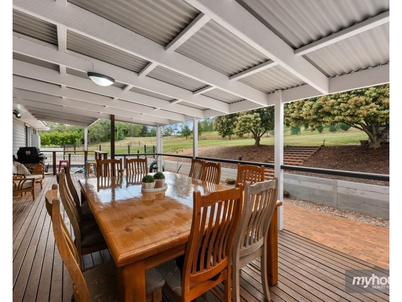 9 Sylvan Court, Glenvale QLD 4350