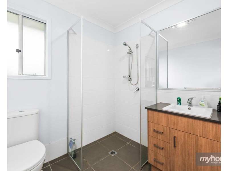 1 Amanda Place, Helidon QLD 4344