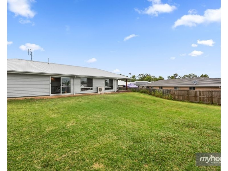 1 Amanda Place, Helidon QLD 4344