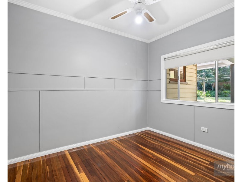 10 Yeates Street, Harlaxton QLD 4350