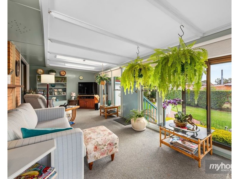 39 Croxley Street, Harristown QLD 4350