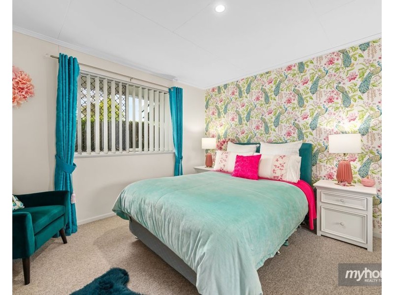 39 Croxley Street, Harristown QLD 4350