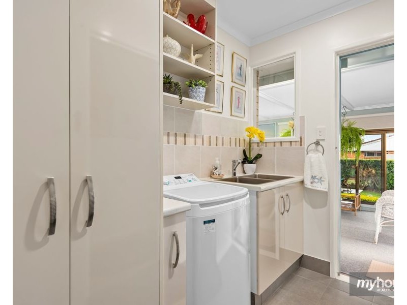 39 Croxley Street, Harristown QLD 4350