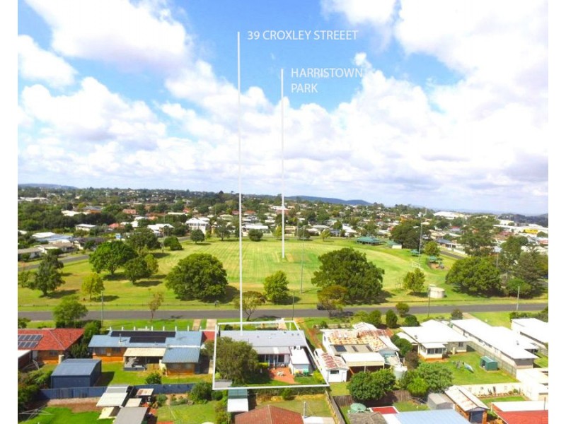 39 Croxley Street, Harristown QLD 4350