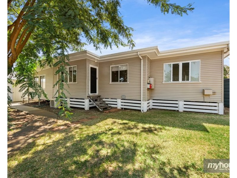 53 York Street, Oakey QLD 4401