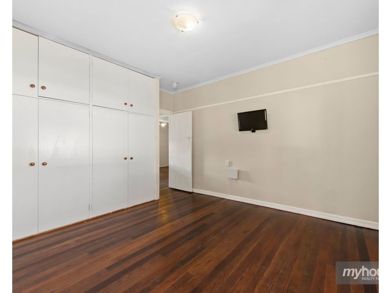 53 York Street, Oakey QLD 4401