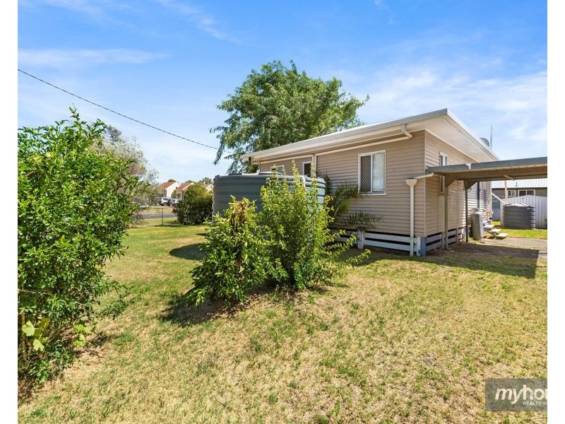 53 York Street, Oakey QLD 4401