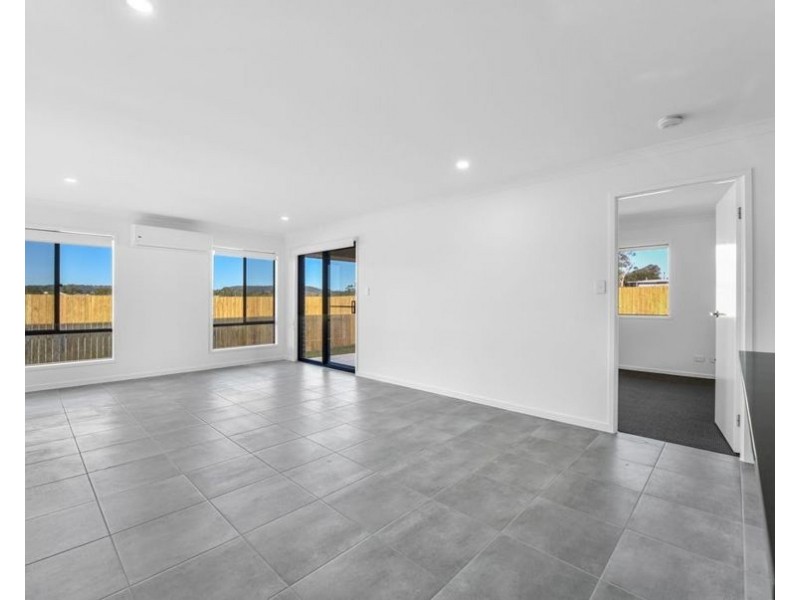 1/51 Crockers Road, Westbrook QLD 4350