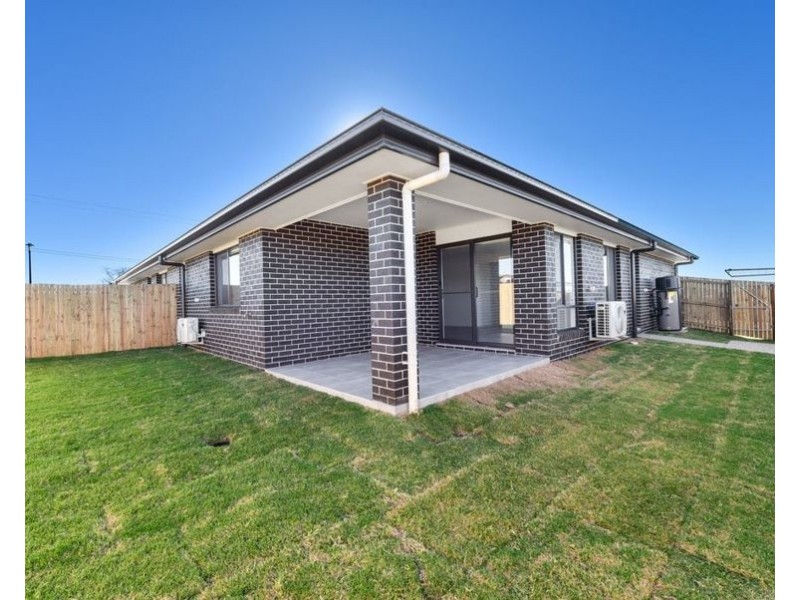 1/51 Crockers Road, Westbrook QLD 4350