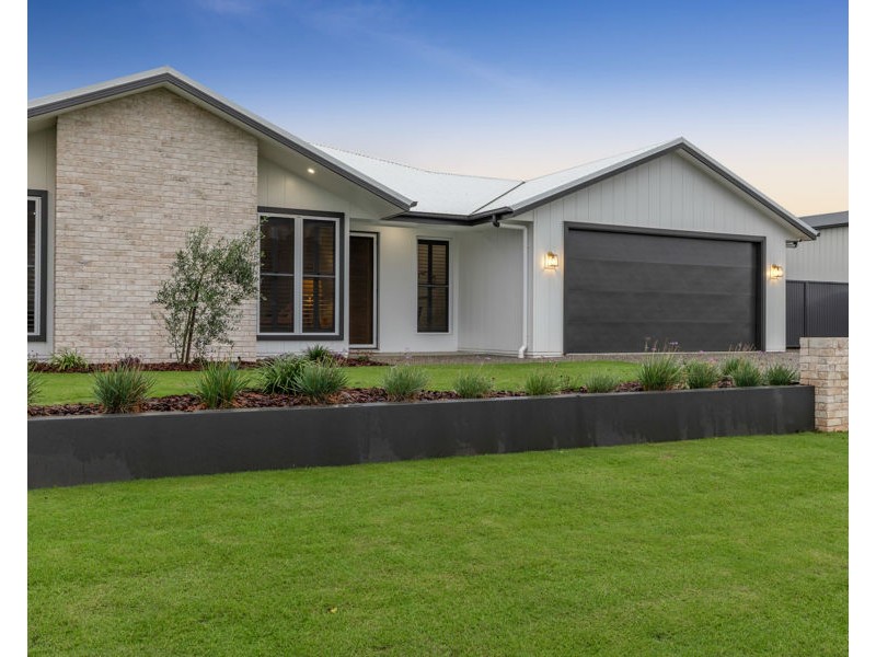 42 Hancock Circuit, Kleinton QLD 4352