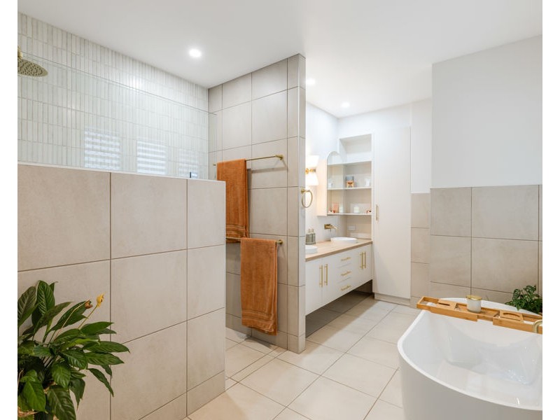 42 Hancock Circuit, Kleinton QLD 4352