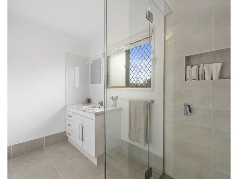 2/329a Alderley Street, South Toowoomba QLD 4350