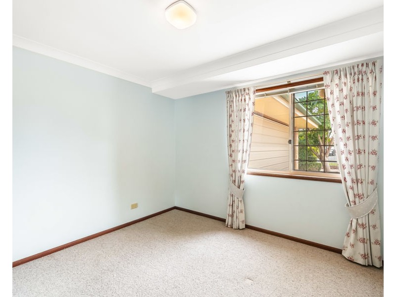 1 Strong Street, South Toowoomba QLD 4350