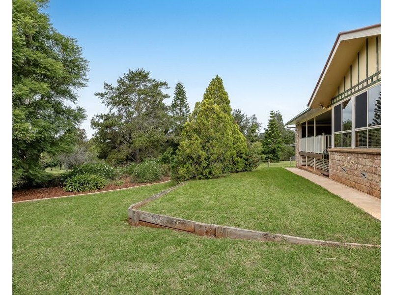 1 Strong Street, South Toowoomba QLD 4350