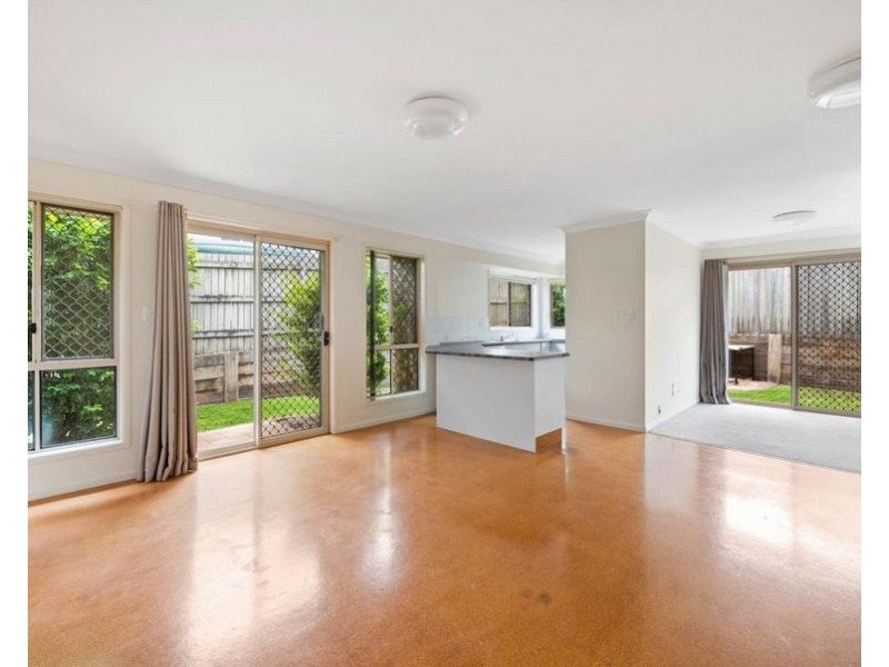 1b Evergreen Court, Glenvale QLD 4350