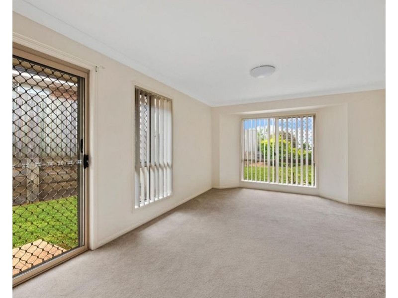 1b Evergreen Court, Glenvale QLD 4350