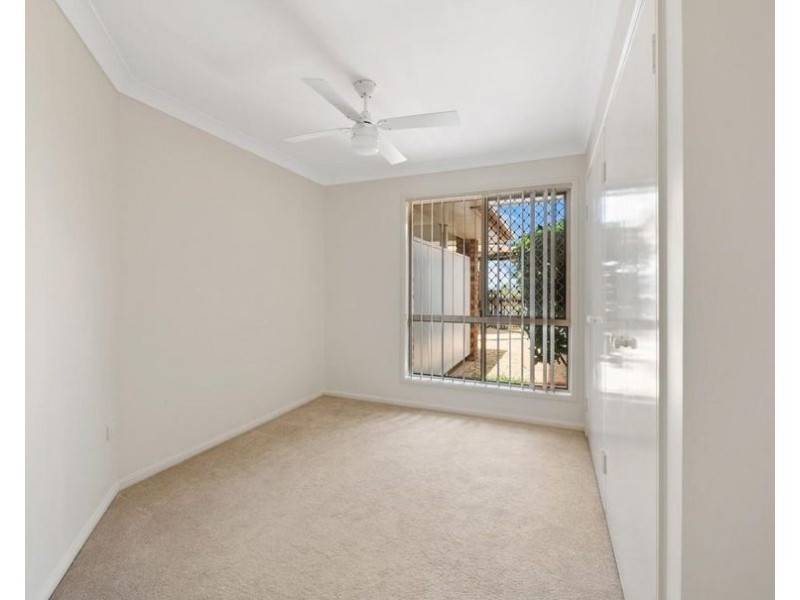 1b Evergreen Court, Glenvale QLD 4350