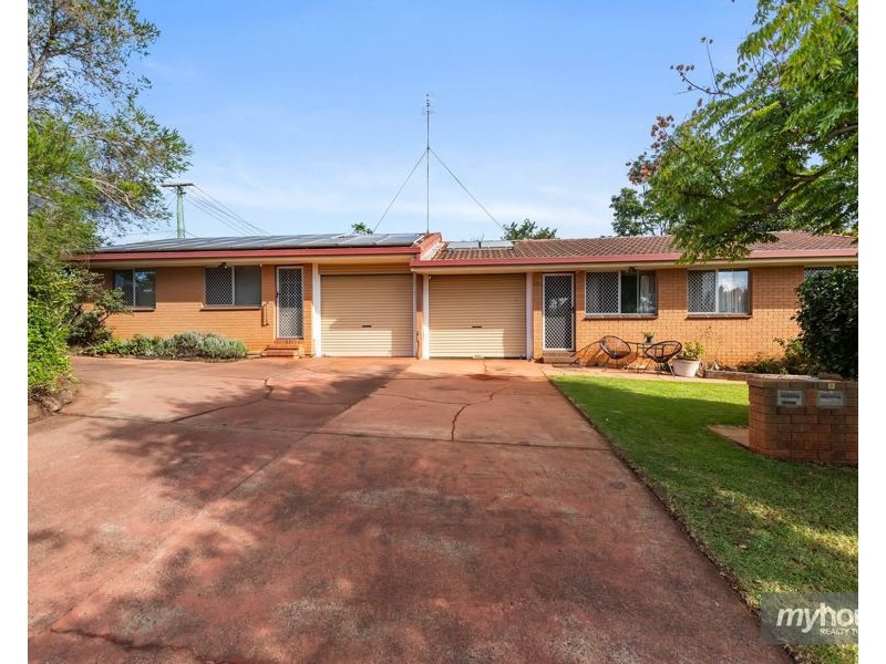 34 Hibiscus Drive, Centenary Heights QLD 4350