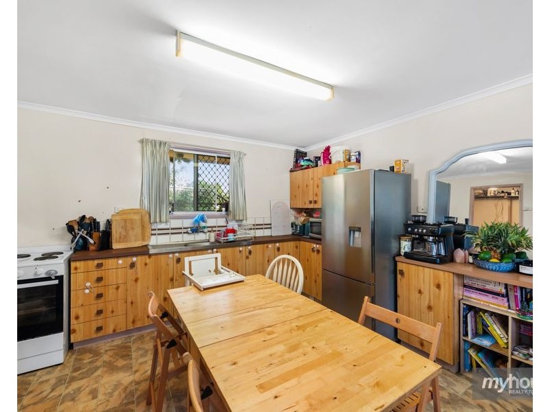 34 Hibiscus Drive, Centenary Heights QLD 4350