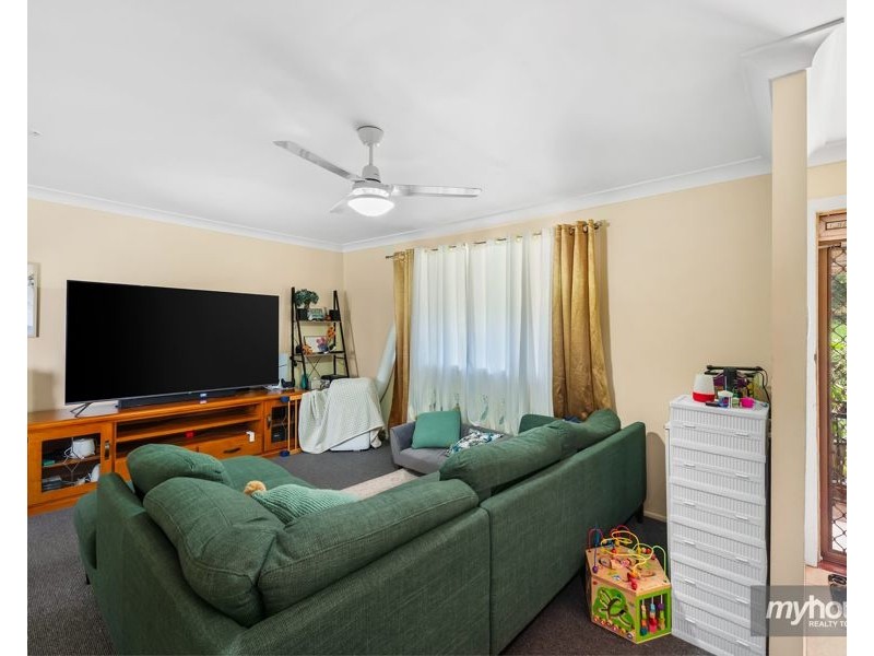 2 Simon Street, Rockville QLD 4350