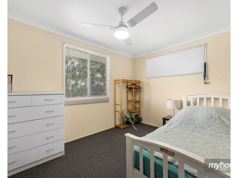 2 Simon Street, Rockville QLD 4350