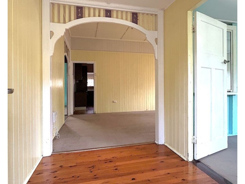 113 Ruthven Street, Harlaxton QLD 4350