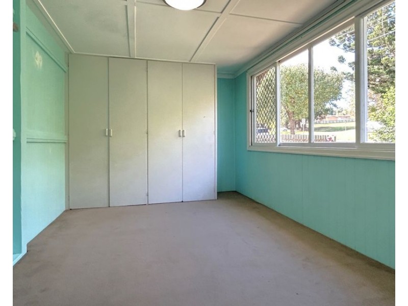 113 Ruthven Street, Harlaxton QLD 4350