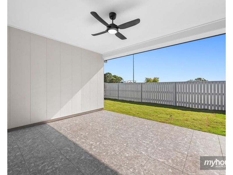 2/12 Guyana Court, Darling Heights QLD 4350