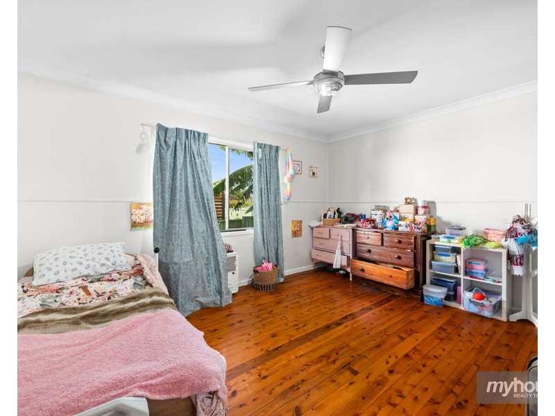 317 Tor Street, Wilsonton QLD 4350