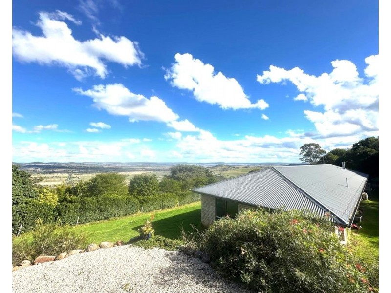 46 Panoramic Drive, Preston QLD 4352