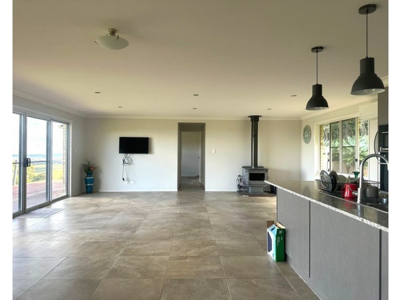 46 Panoramic Drive, Preston QLD 4352