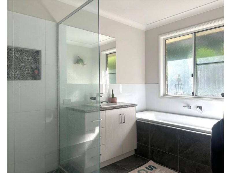 46 Panoramic Drive, Preston QLD 4352